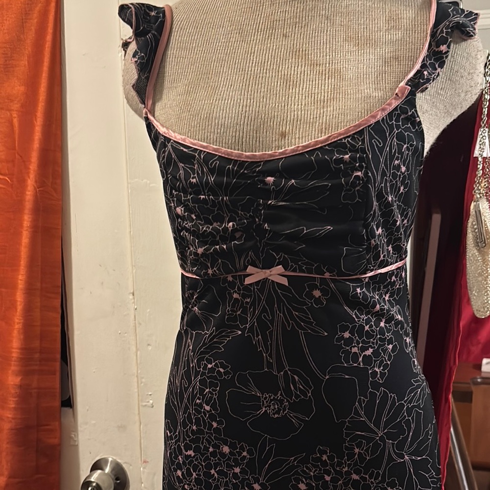 Speechless Black Sweetheart Midi Gown - Picture 3 of 4